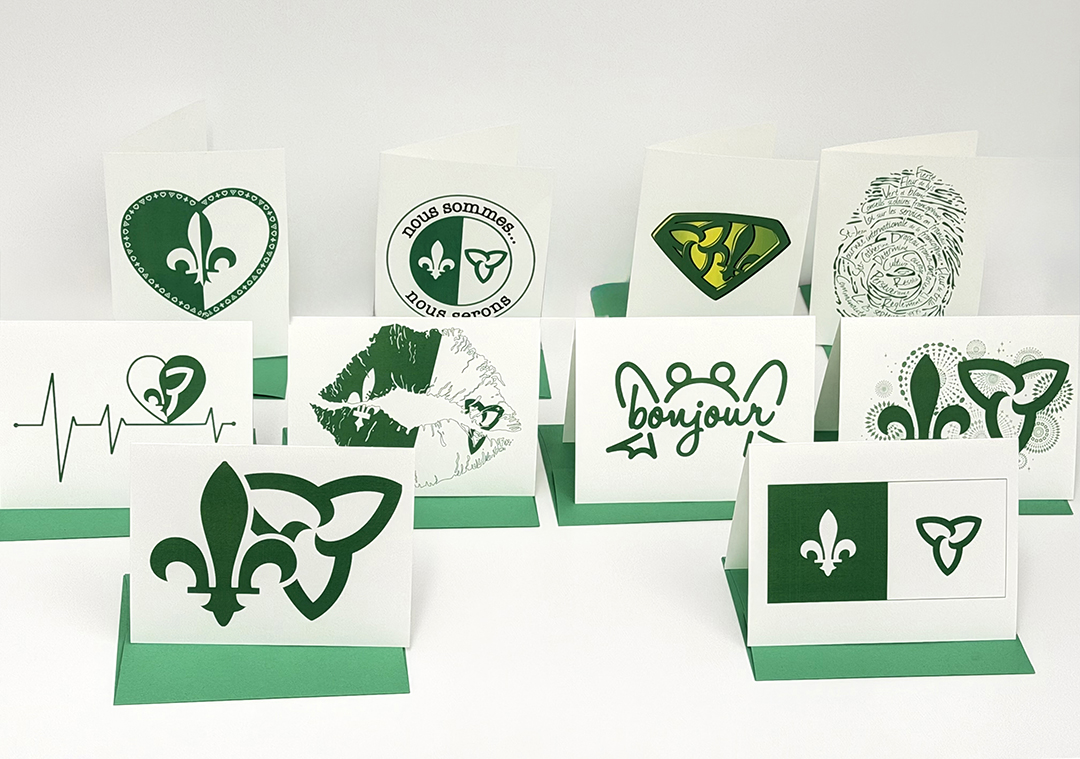 Cartes vierges avec enveloppes vertes